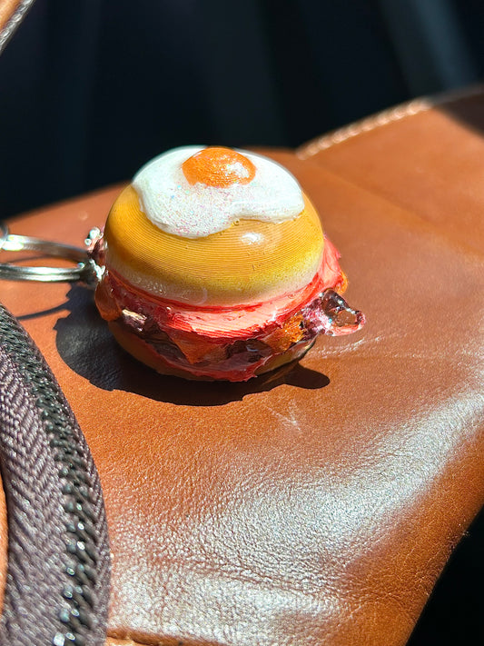 Retro Breakfast Burger Keychain - Adorable Food Charm - 50s Fast-Food
Keyring - Hand-Painted, 3D Printed-TJB89