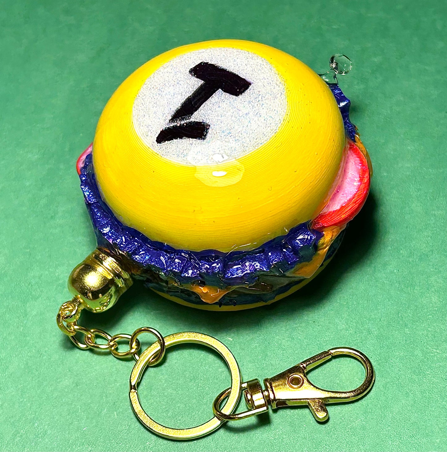 3D Printed Jumbo Billiard Burgers Keychains – Retro Fast-Food Charm, vintage, Custom-made 80s Accessory – TJB89 burgers