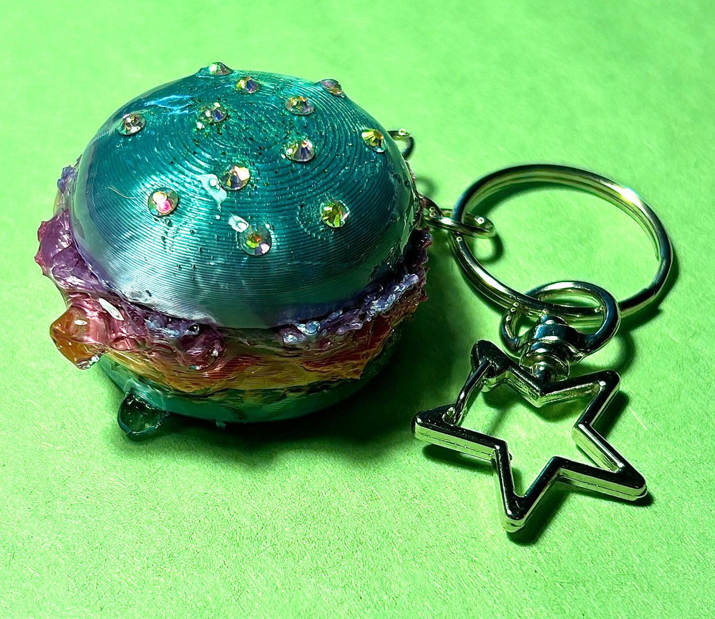Limited Edition Burger keychains - 3D Printed Food Accessories | TheJungleBrunch89