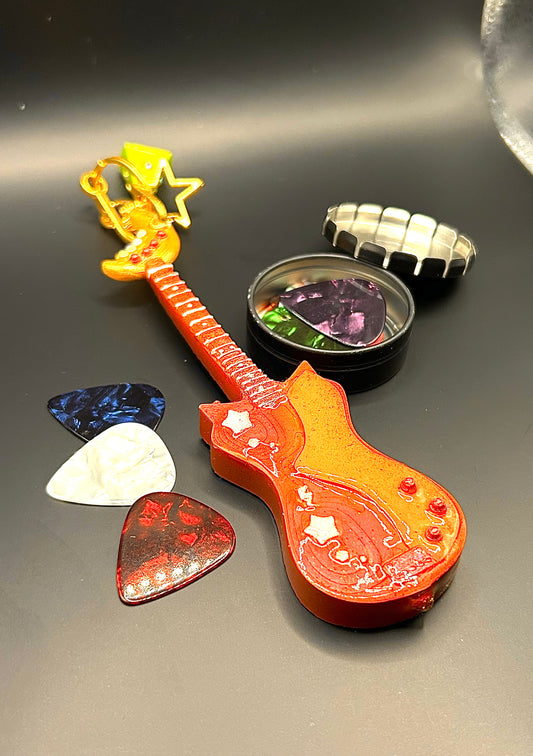 Musical Pink Guitar Keychain - Old-School Instrument Charm - Retro Vintage Keyring
- Hand-Painted, 3D Printed-Funk.G. Guitar TJB89